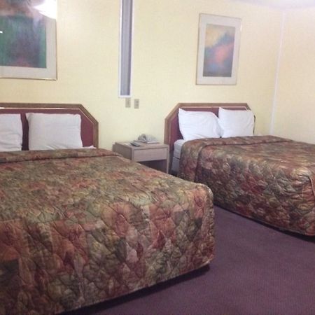 Travel Motel Raton Ngoại thất bức ảnh