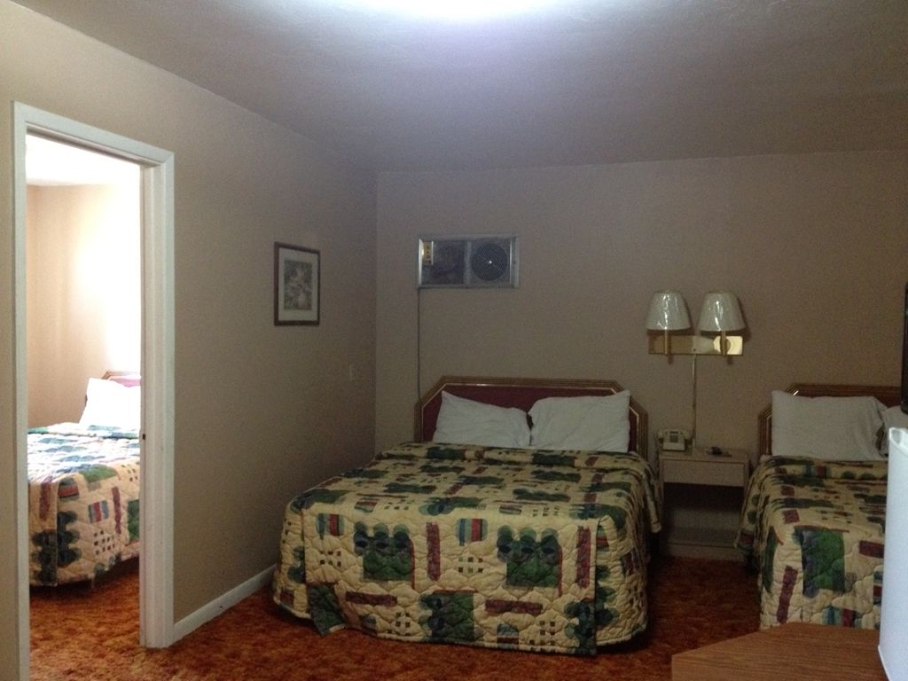 Travel Motel Raton Phòng bức ảnh